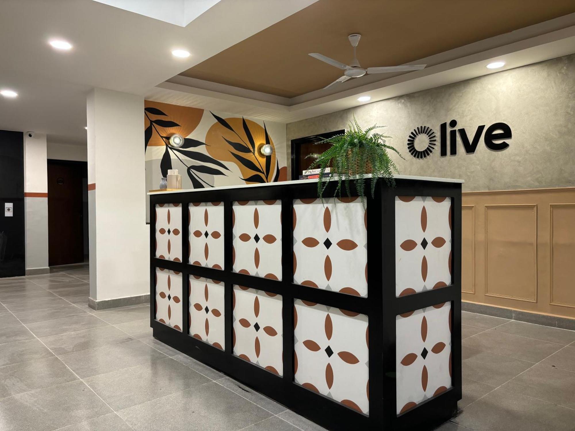 Olive Hotel Palace Road By Embassy Group Bangalore Eksteriør billede