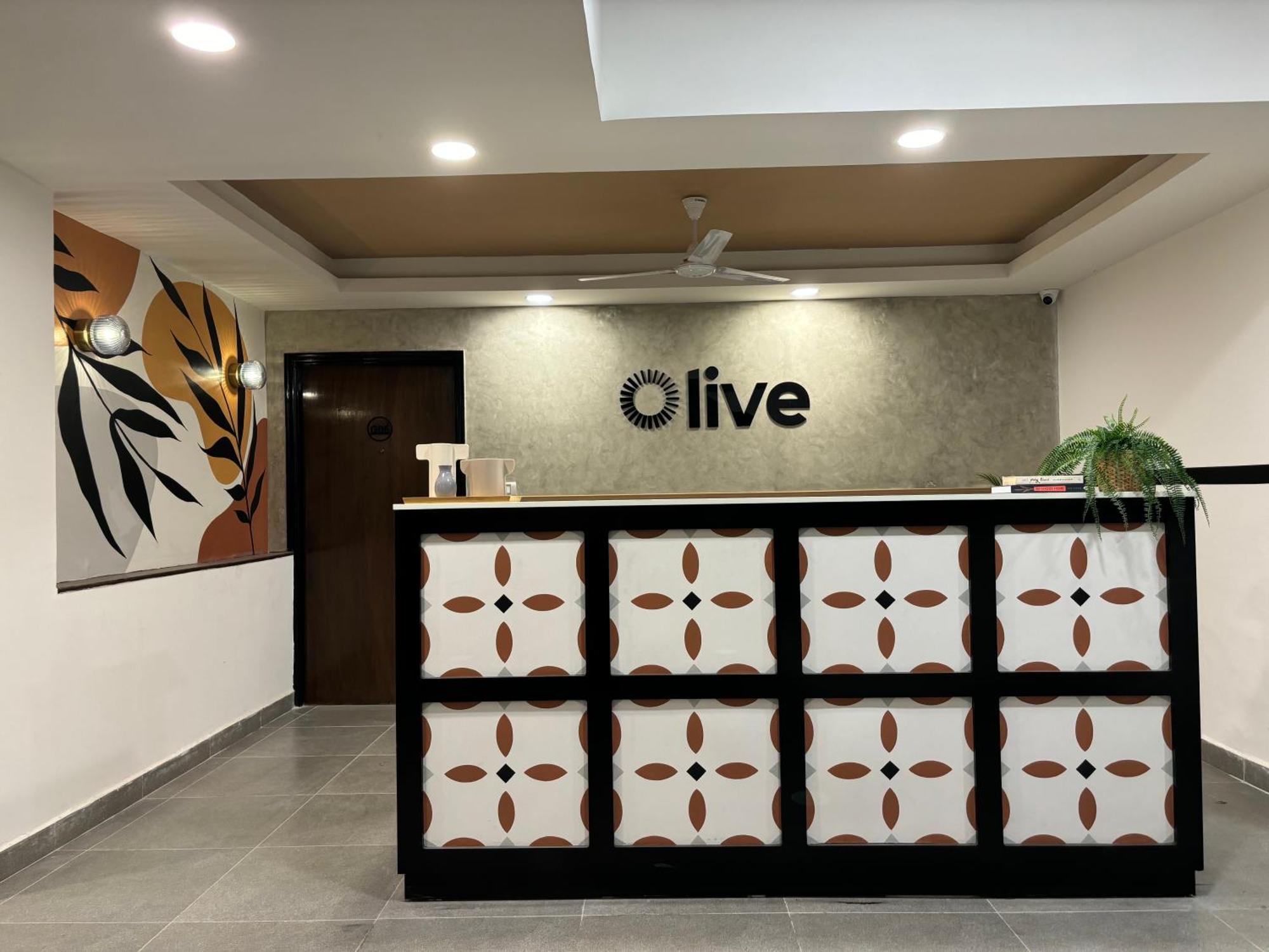 Olive Hotel Palace Road By Embassy Group Bangalore Eksteriør billede